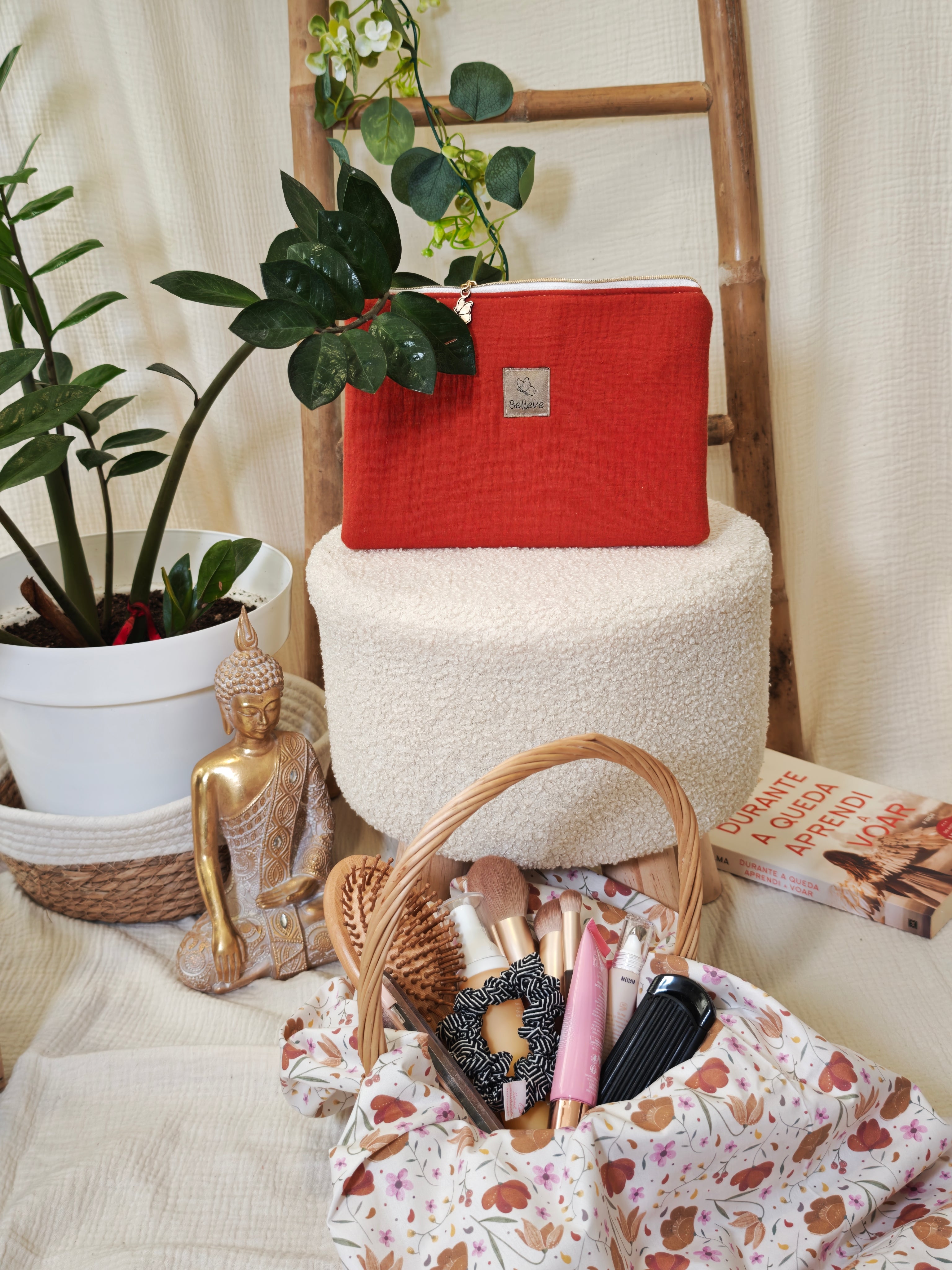 Essence Toiletry Bag - Muslin