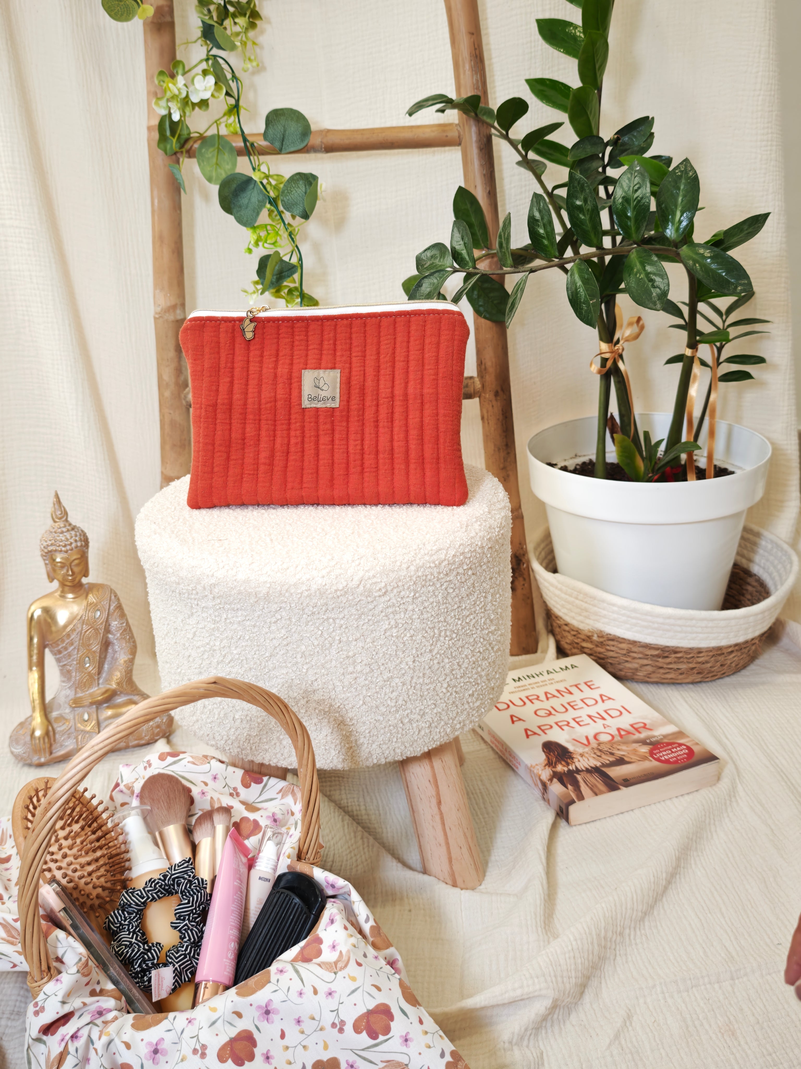 Essence Cloud Toiletry Bag - Muslin