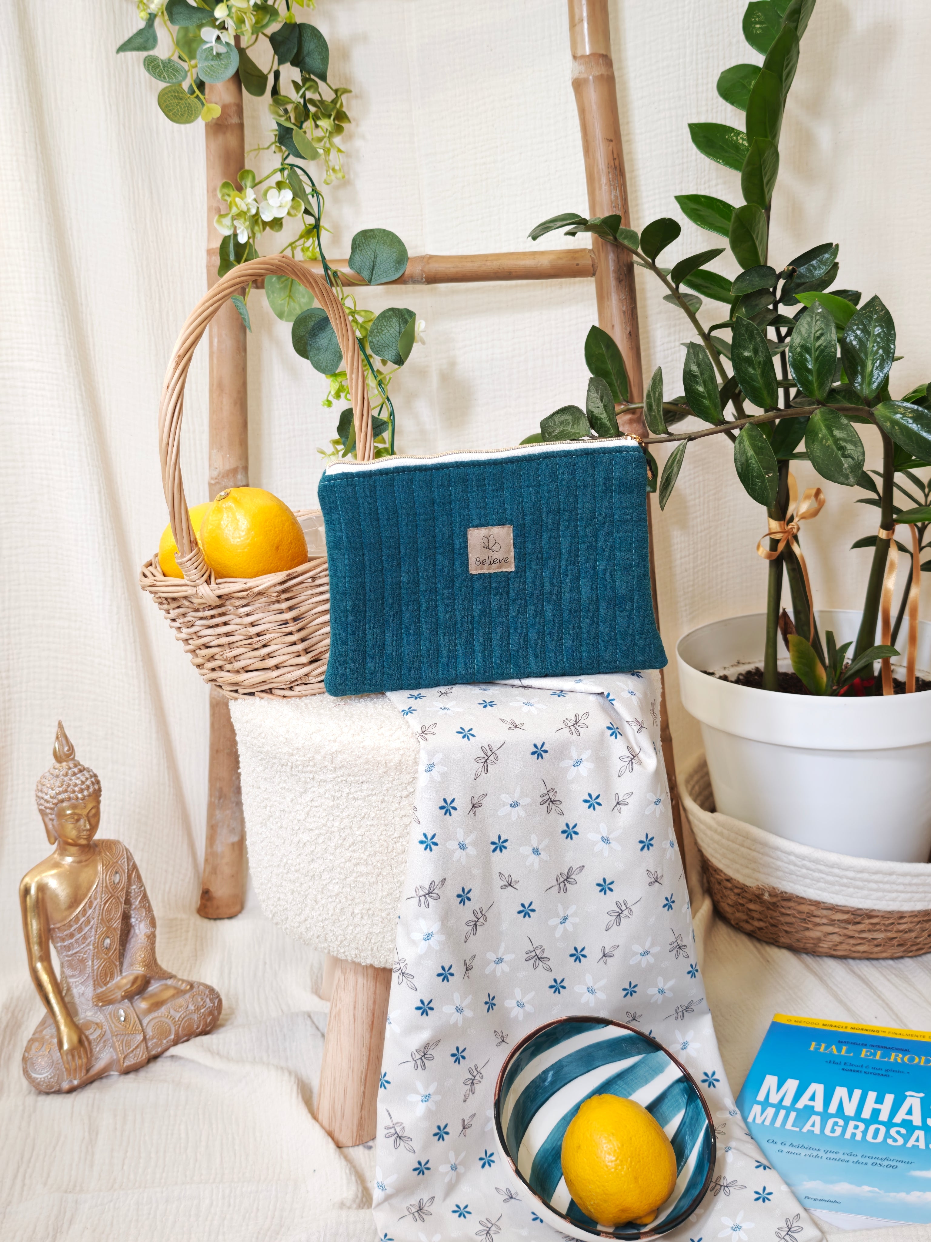 Essence Cloud Toiletry Bag - Muslin