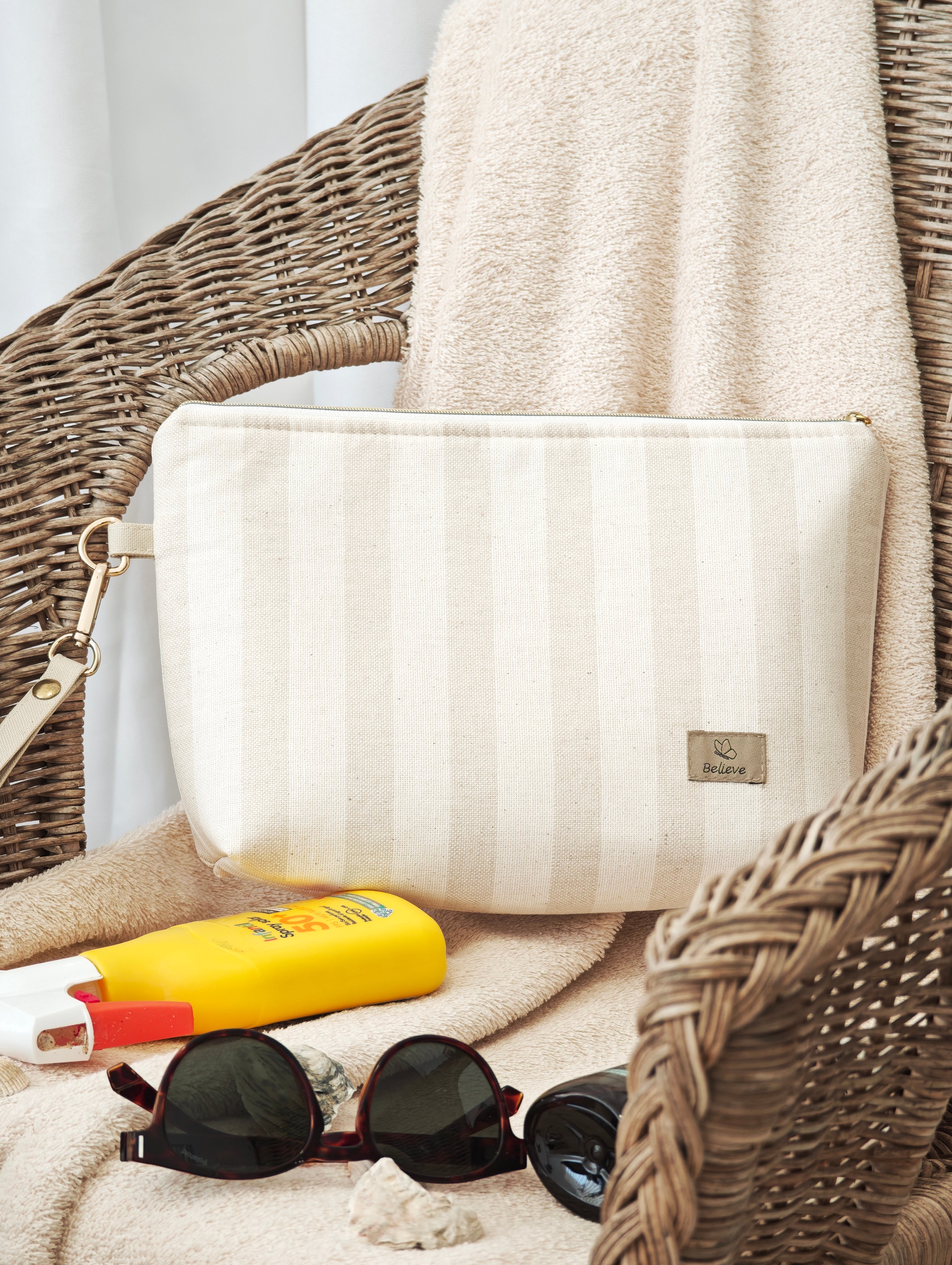 Sunset Clutch - Toiletry Bag with Hand Strap