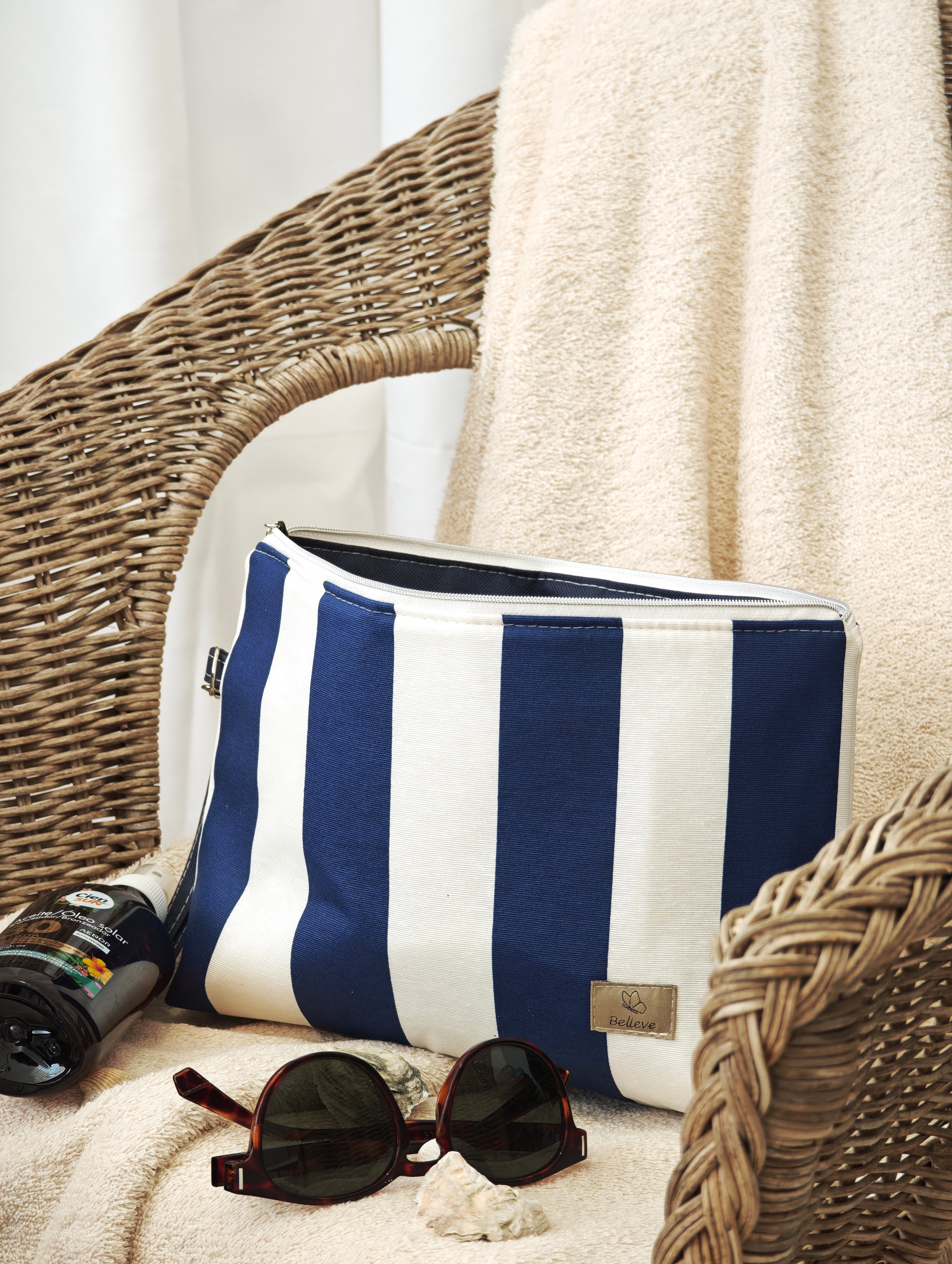 Sunset Clutch - Toiletry Bag with Hand Strap