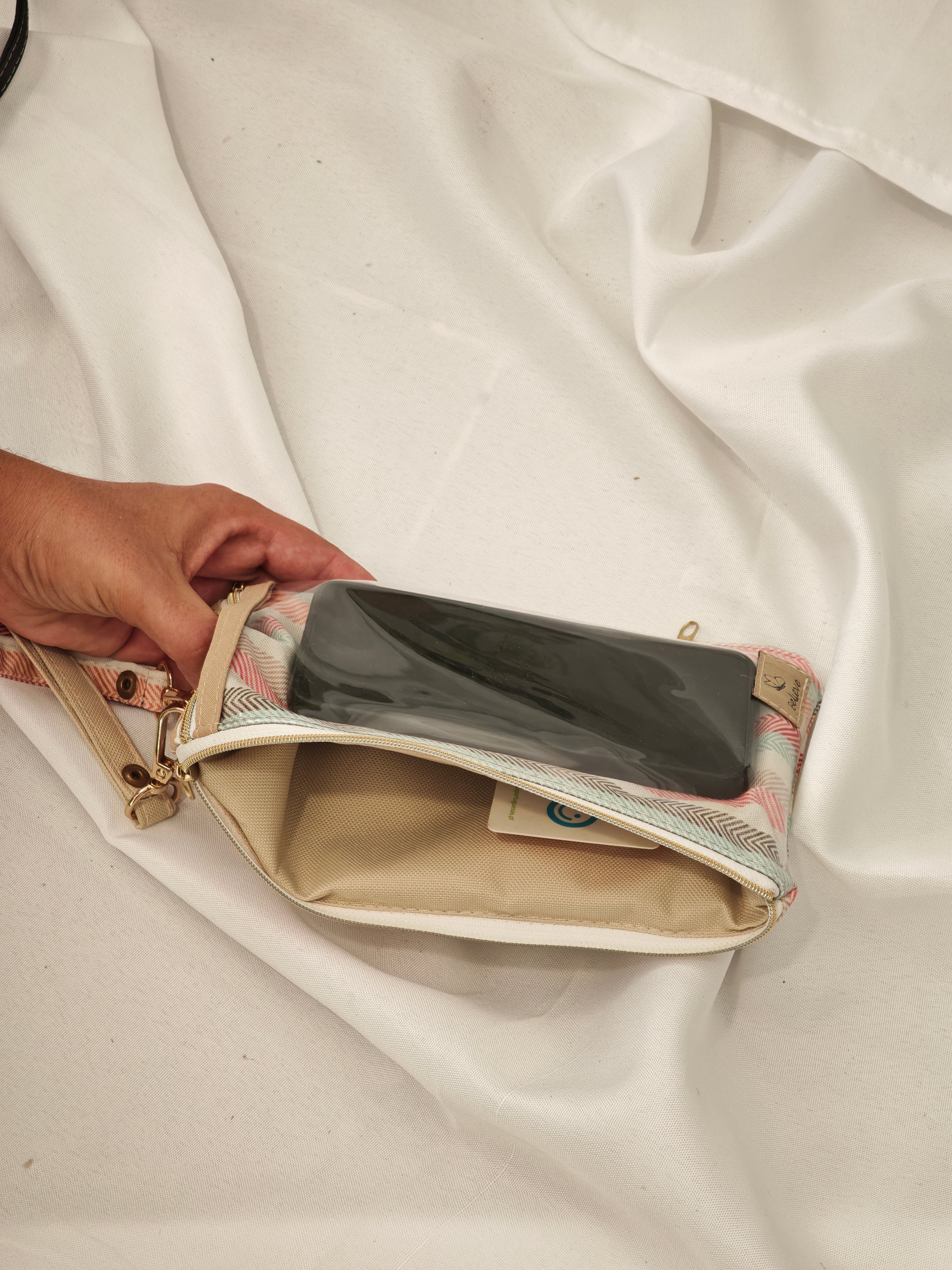 SunTrail Bag - 3-in-1 Cell Phone Bag